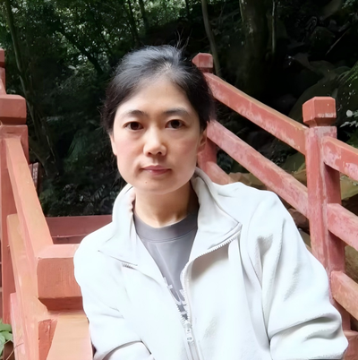 闫文