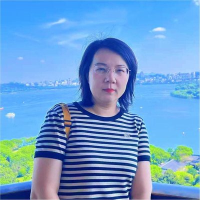 李蓓